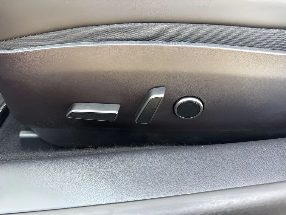 2022 Tesla Model 3 - Image 10 of 12