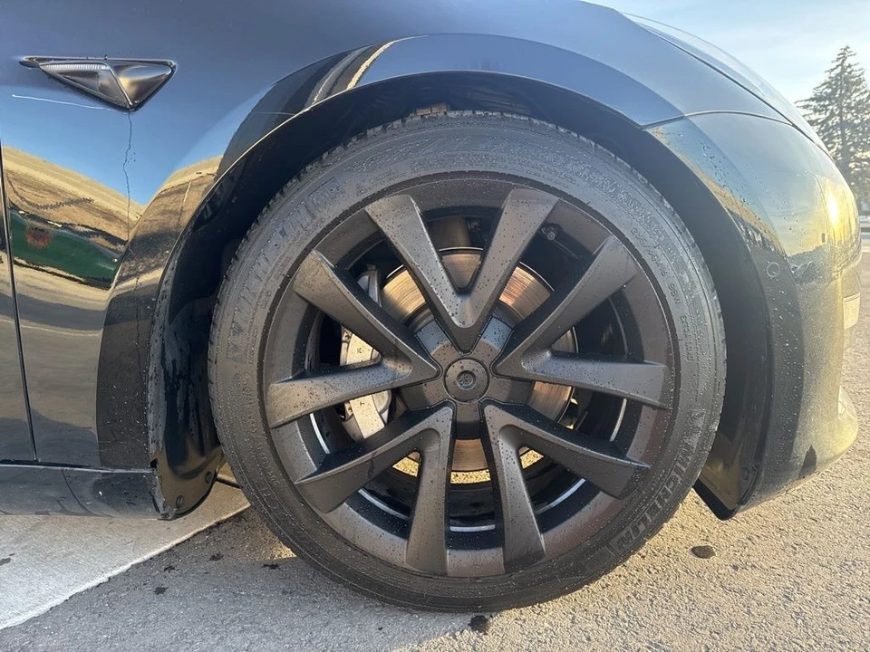 2022 Tesla Model 3 - Image 10 of 21