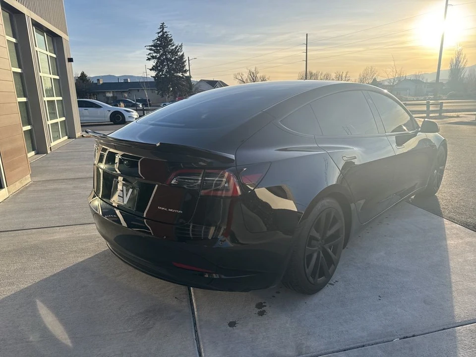2022 Tesla Model 3 - Image 8 of 21