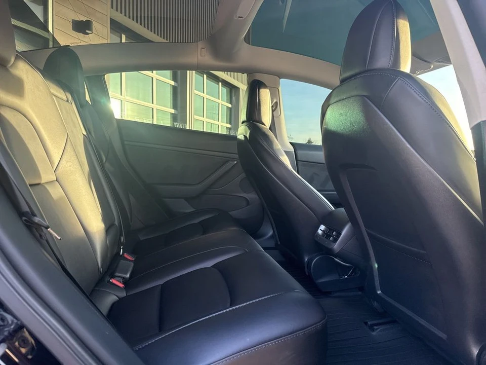 2022 Tesla Model 3 - Image 20 of 21