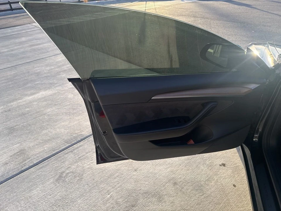2022 Tesla Model 3 - Image 11 of 21