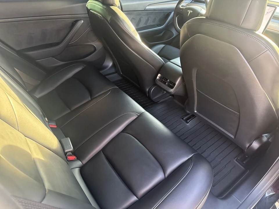 2022 Tesla Model 3 - Image 19 of 21