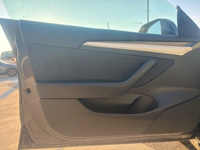 2022 Tesla Model 3 - Image 11 of 21