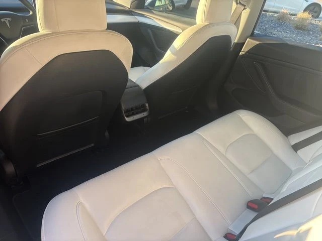 2022 Tesla Model 3 - Image 16 of 21
