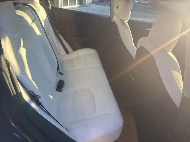 2022 Tesla Model 3 - Image 19 of 21