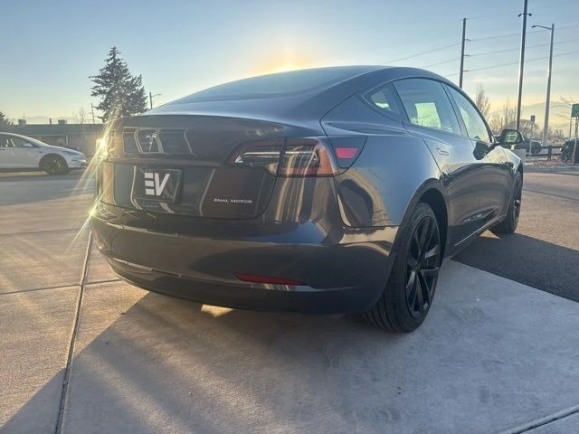 2022 Tesla Model 3 - Image 8 of 21