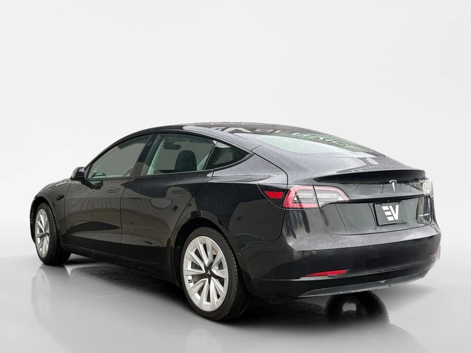 2022 Tesla Model 3 - Image 6 of 21