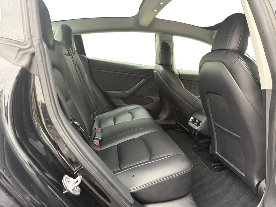 2022 Tesla Model 3 - Image 20 of 21