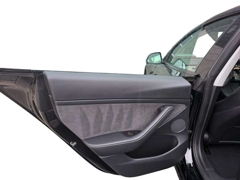 2022 Tesla Model 3 - Image 14 of 21