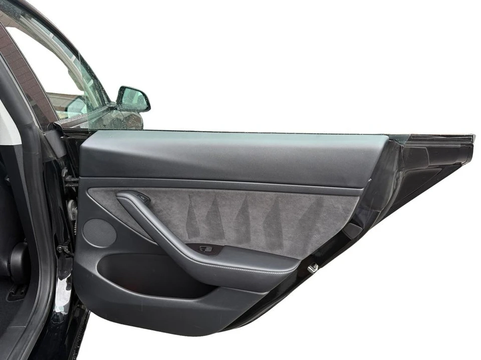 2022 Tesla Model 3 - Image 18 of 21