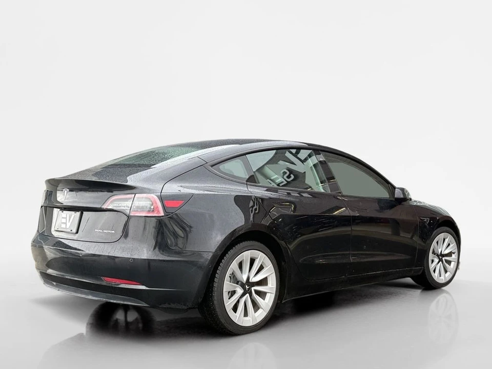 2022 Tesla Model 3 - Image 8 of 21