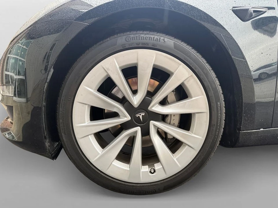 2022 Tesla Model 3 - Image 10 of 21