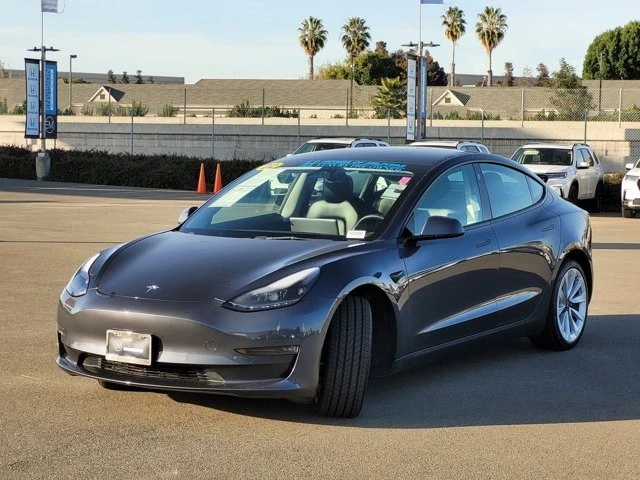 2022 Tesla Model 3 - Image 9 of 12