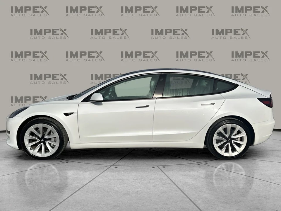 2022 Tesla Model 3 - Image 2 of 12