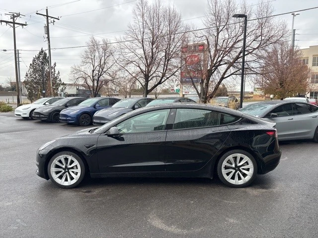 2022 Tesla Model 3 - Image 5 of 11