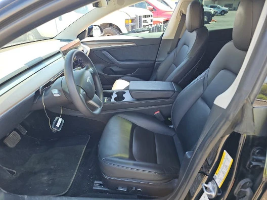 2022 Tesla Model 3 - Image 5 of 6
