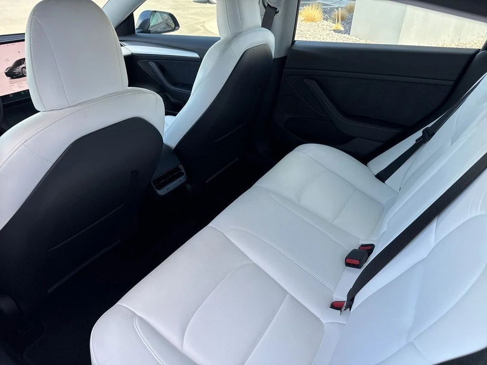 2022 Tesla Model 3 - Image 16 of 21