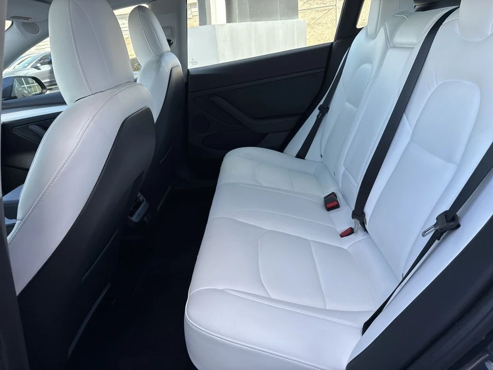 2022 Tesla Model 3 - Image 17 of 21