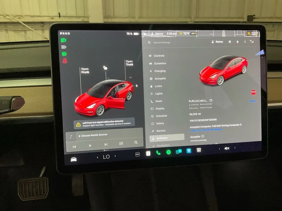 2022 Tesla Model 3 - Image 6 of 7