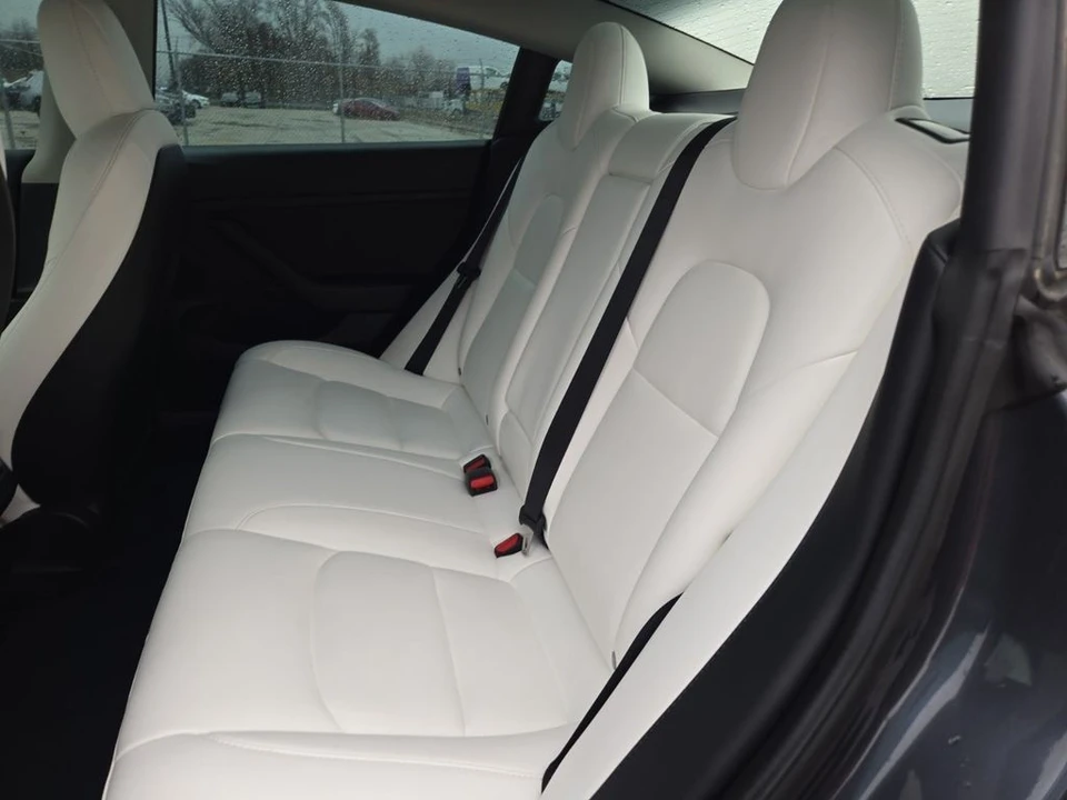 2022 Tesla Model 3 - Image 6 of 7