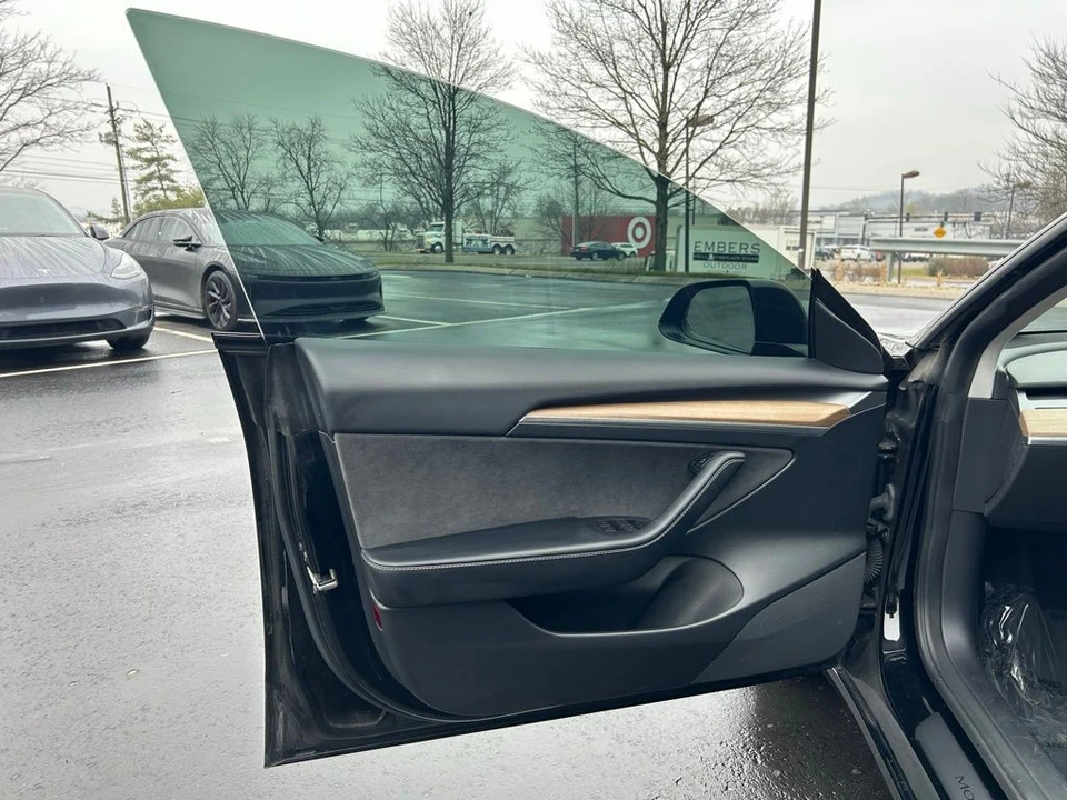 2022 Tesla Model 3 - Image 13 of 15