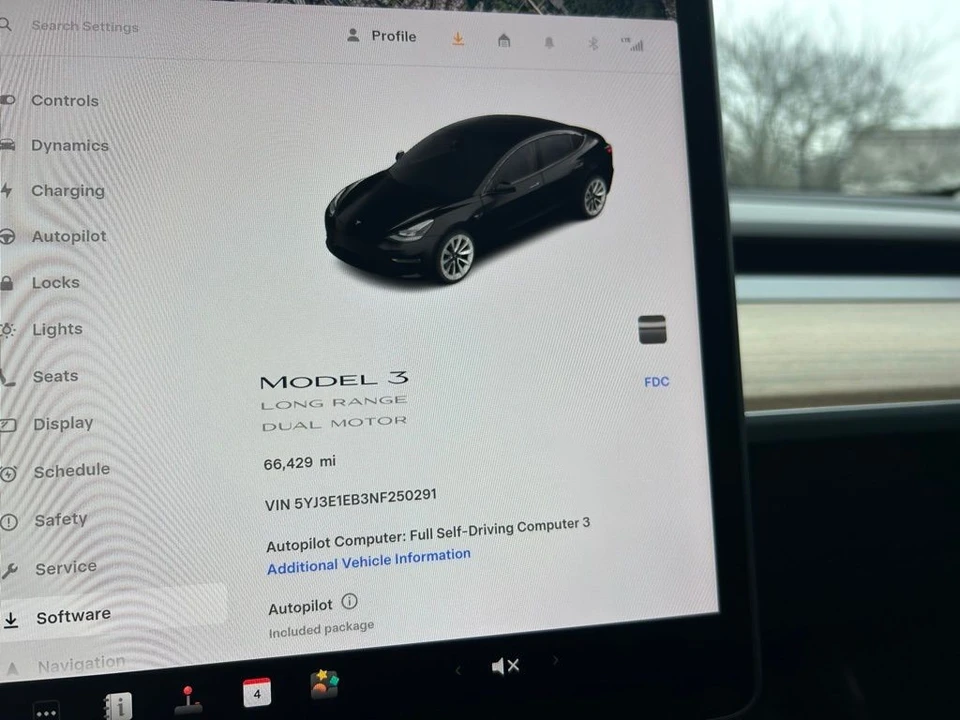 2022 Tesla Model 3 - Image 15 of 15