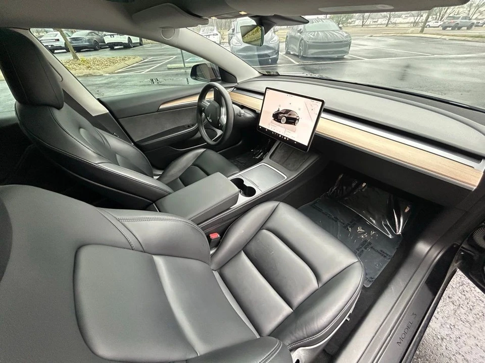 2022 Tesla Model 3 - Image 12 of 15