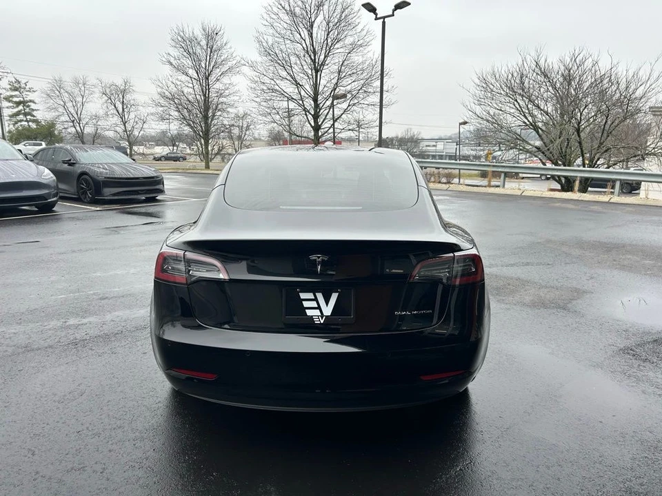 2022 Tesla Model 3 - Image 4 of 15