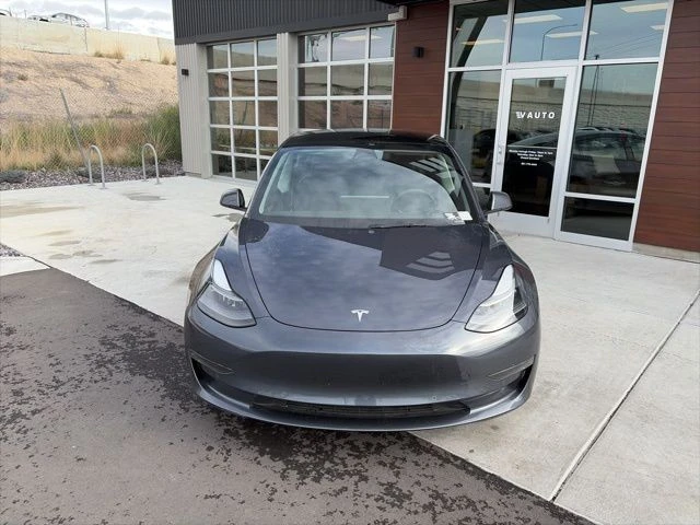 2022 Tesla Model 3 - Image 3 of 21