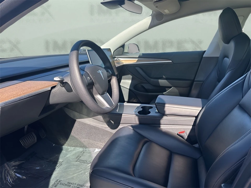 2022 Tesla Model 3 - Image 9 of 12