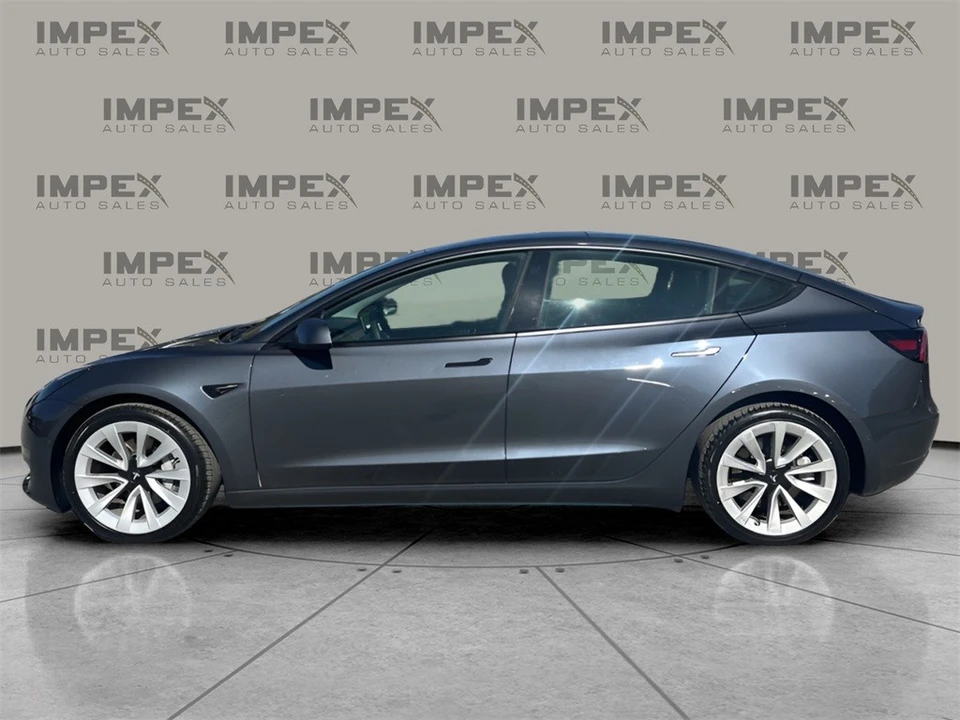 2022 Tesla Model 3 - Image 2 of 12