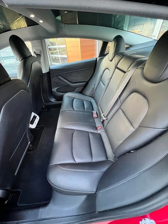 2022 Tesla Model 3 - Image 8 of 16