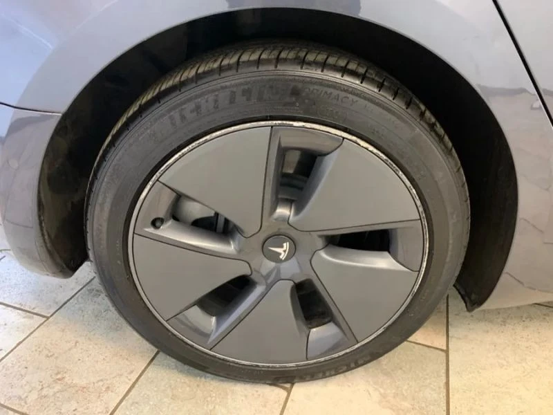 2022 Tesla Model 3 - Image 10 of 12