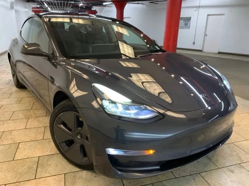 2022 Tesla Model 3 - Image 2 of 12