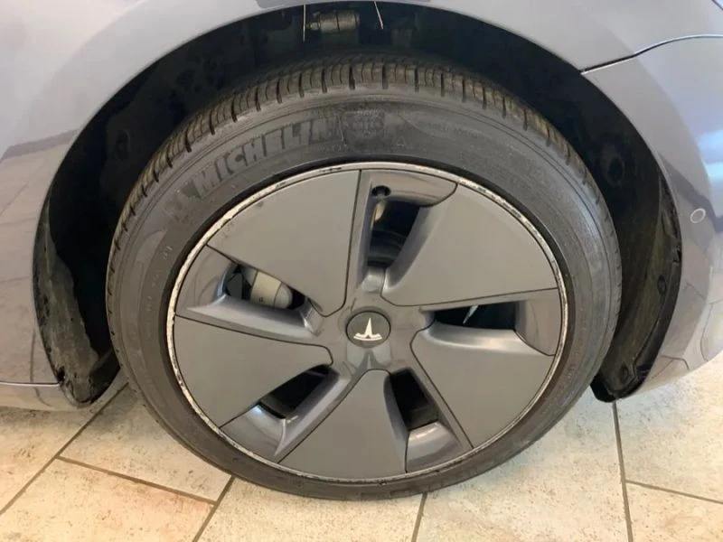 2022 Tesla Model 3 - Image 9 of 12