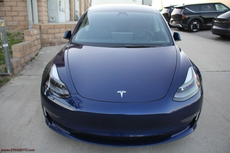 2022 Tesla Model 3 - Image 2 of 19