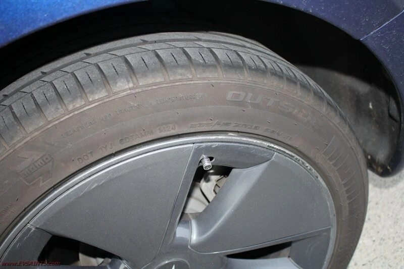 2022 Tesla Model 3 - Image 8 of 19