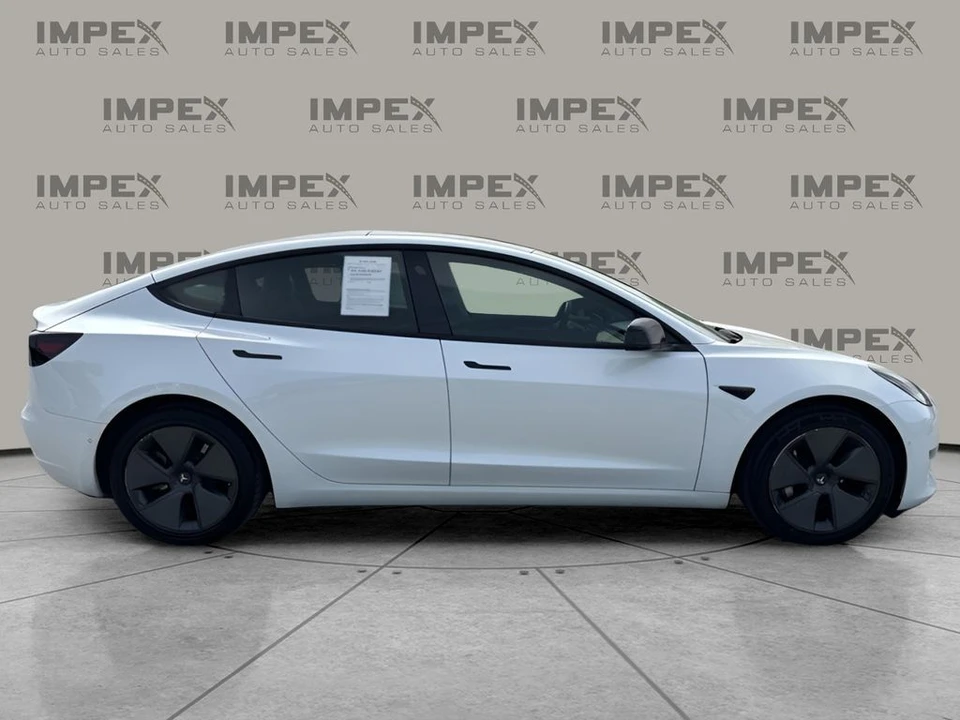 2022 Tesla Model 3 - Image 7 of 31