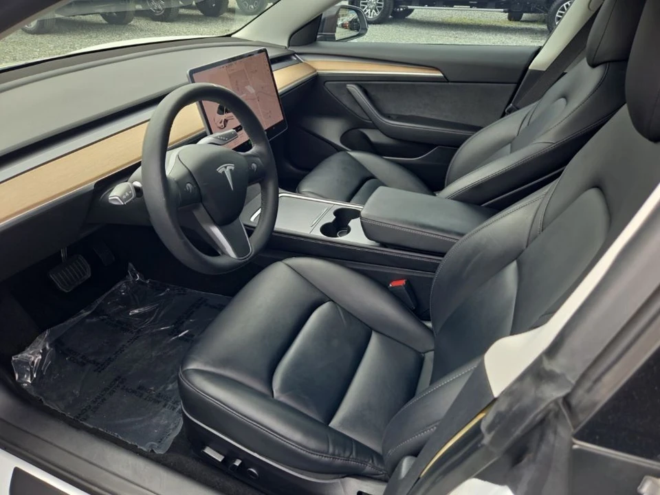 2022 Tesla Model 3 - Image 4 of 7