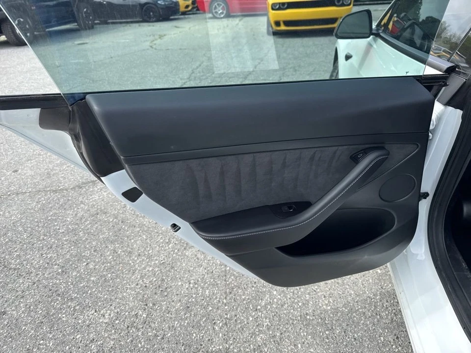 2022 Tesla Model 3 - Image 30 of 31