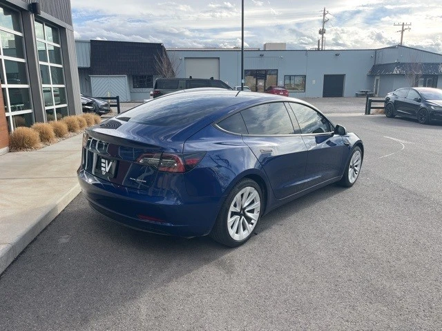 2022 Tesla Model 3 - Image 7 of 21