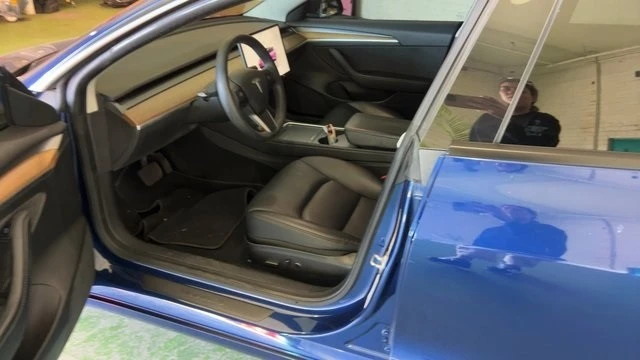 2022 Tesla Model 3 - Image 5 of 6