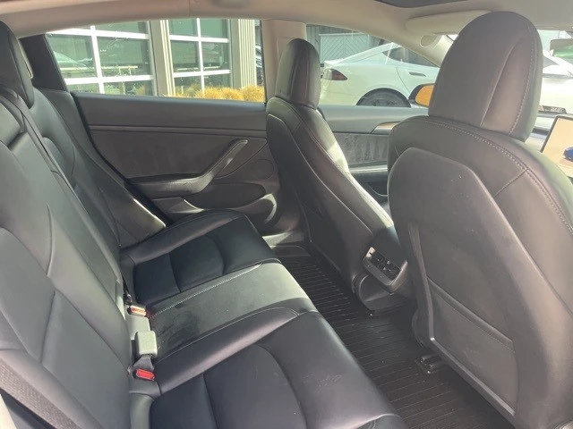 2022 Tesla Model 3 - Image 19 of 21