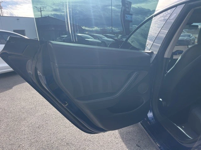 2022 Tesla Model 3 - Image 14 of 21