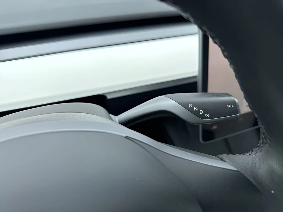 2022 Tesla Model 3 - Image 18 of 21
