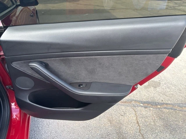 2022 Tesla Model 3 - Image 19 of 21