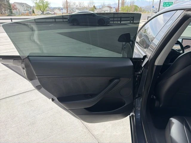 2022 Tesla Model 3 - Image 14 of 21