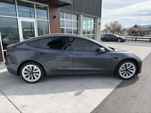 2022 Tesla Model 3 - Image 9 of 21