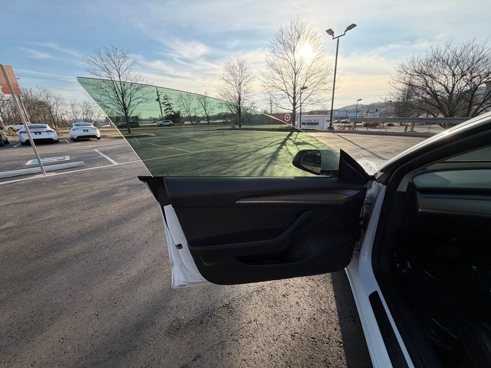 2022 Tesla Model 3 - Image 7 of 16