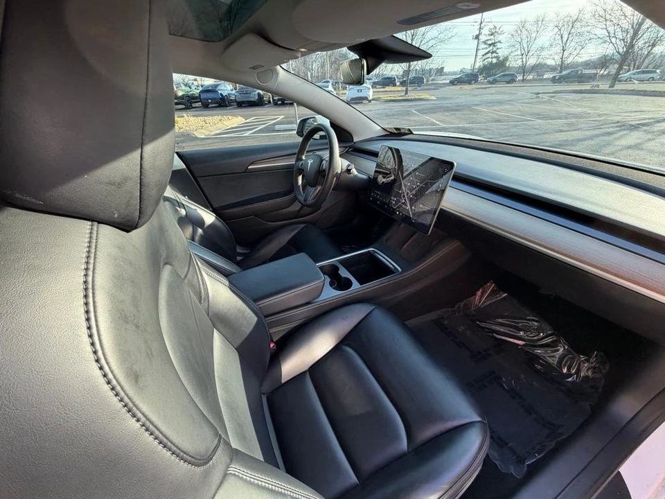 2022 Tesla Model 3 - Image 12 of 16